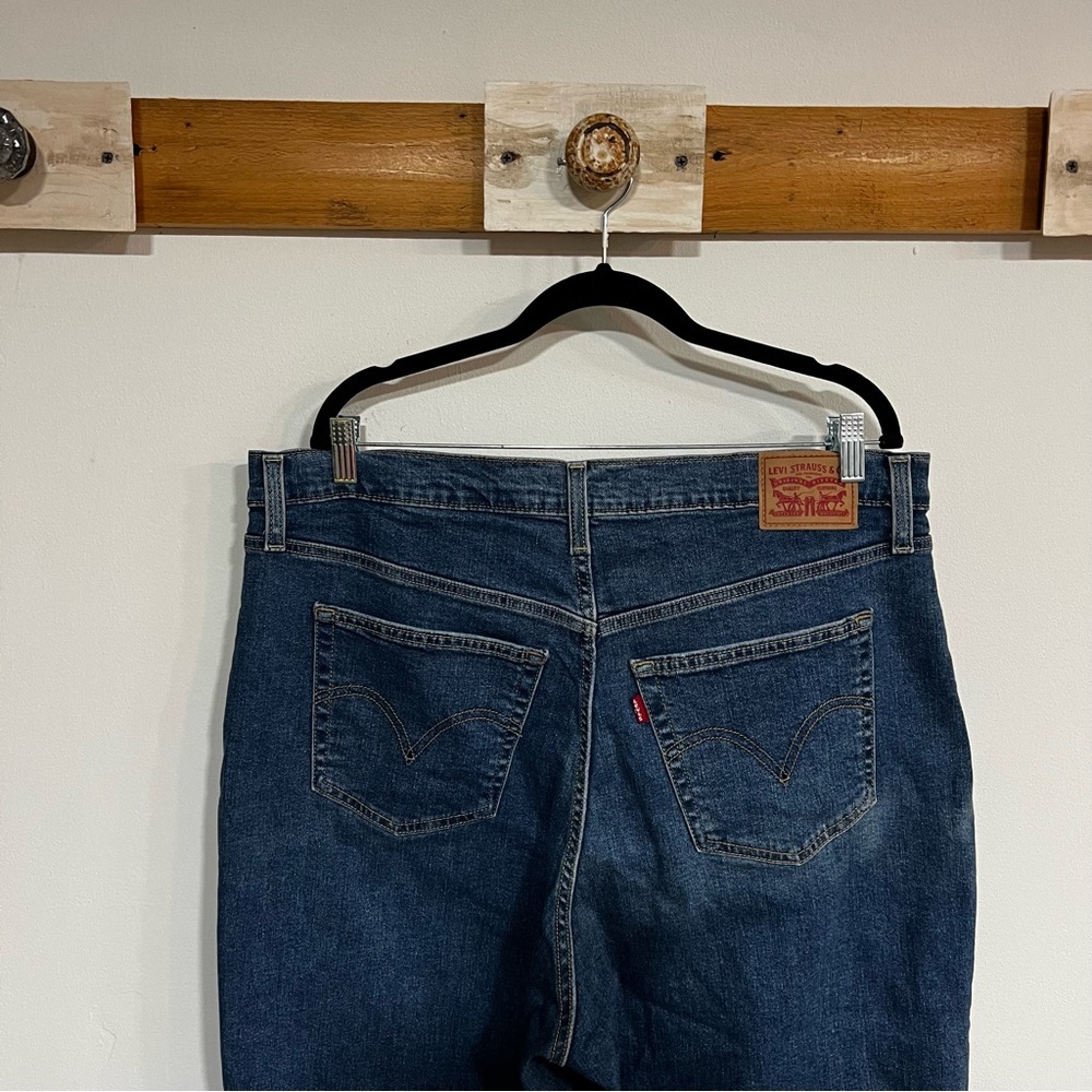 Levi’s Ribcage Straight Ankle Jeans - Picture 9 of 14